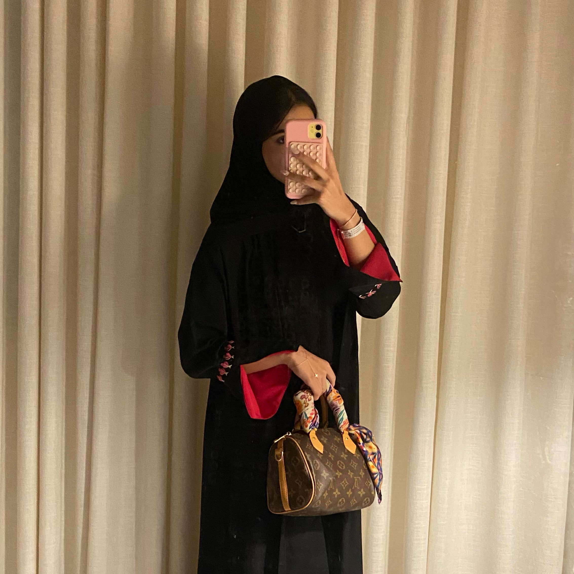 Tulip Abaya