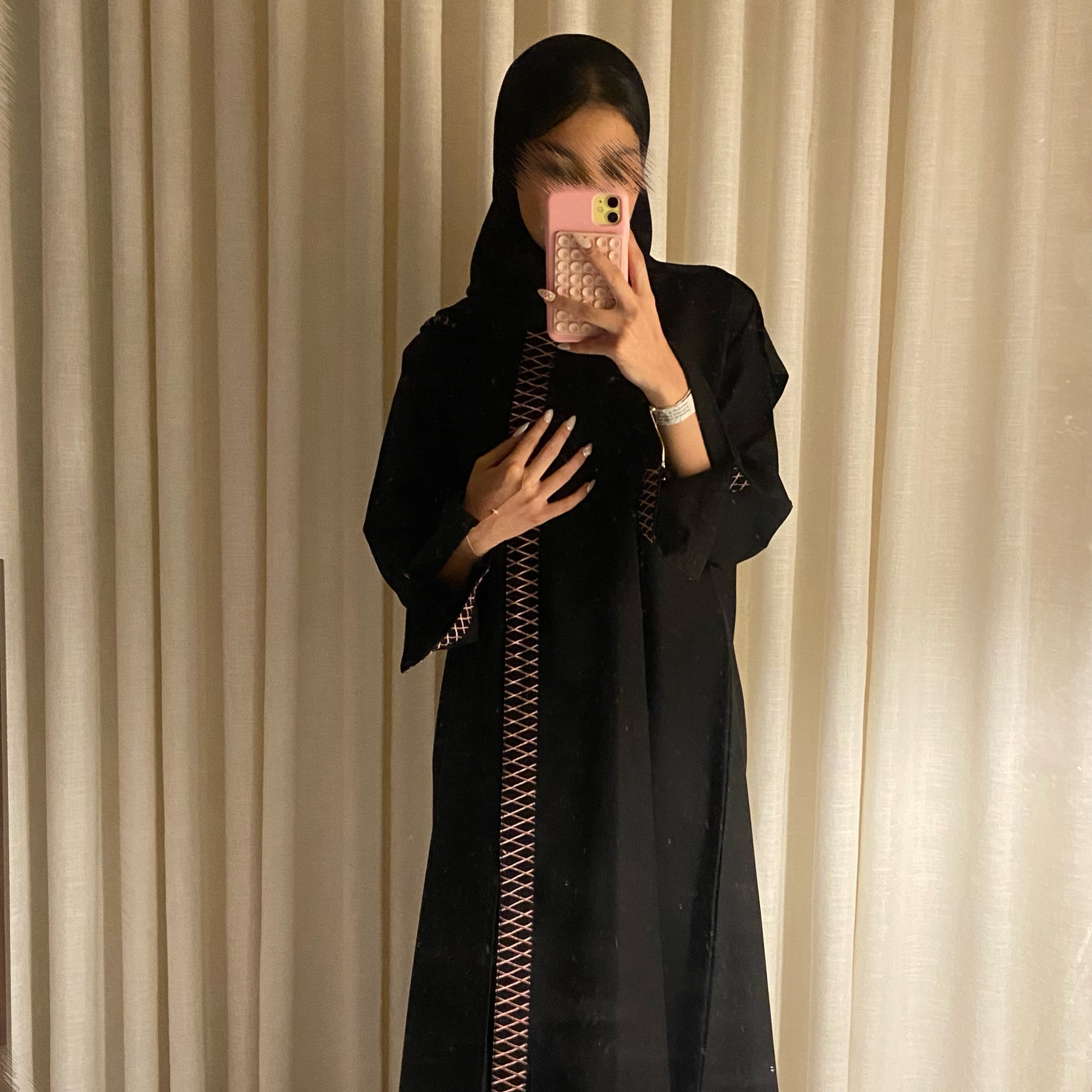 Elegancia Abaya